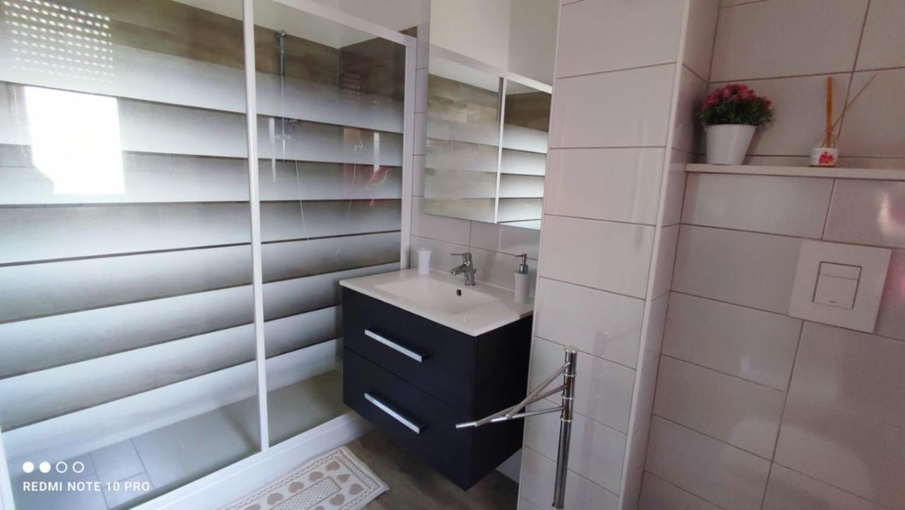 Casa Sara Apartment Gaeta Luaran gambar